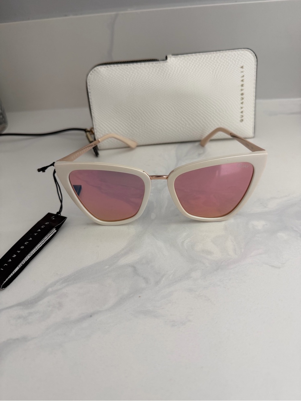 QUAY Itd ed jlo collaboration white rose gold mirror lens ivory frame cateyes